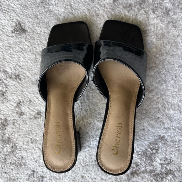 Black Block Heels - Picture 9 of 9